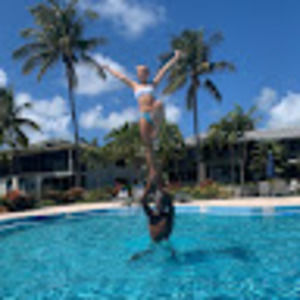 Meet your Posher, Mackenzie